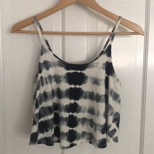 Awesome tie dye flowy crop top